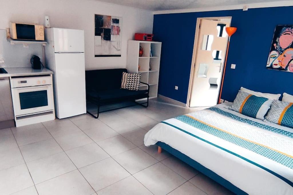 Charmant Studio Independant Dans La Colline Eyguieres Ngoại thất bức ảnh